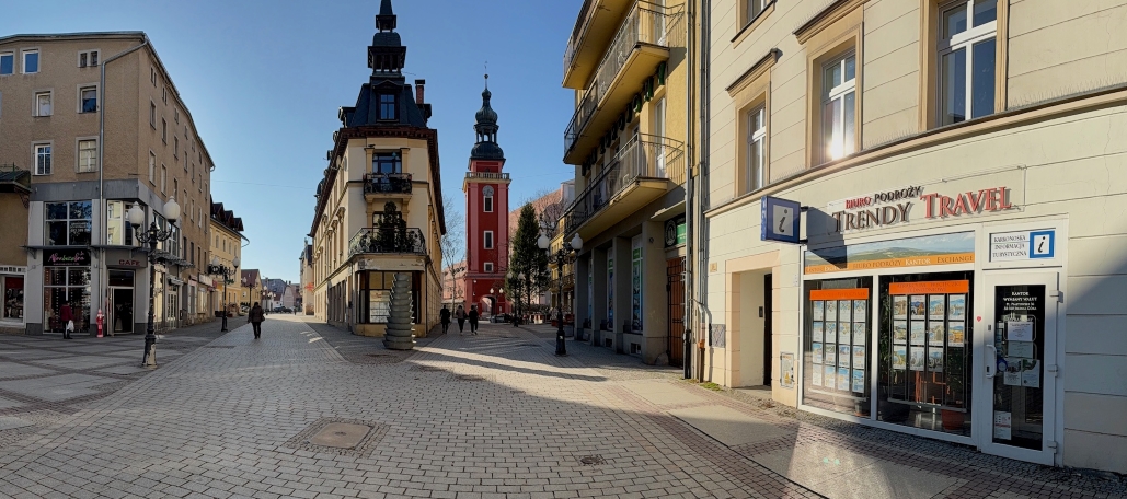 BIURO PODRÓŻY TRANDY TRAVEL